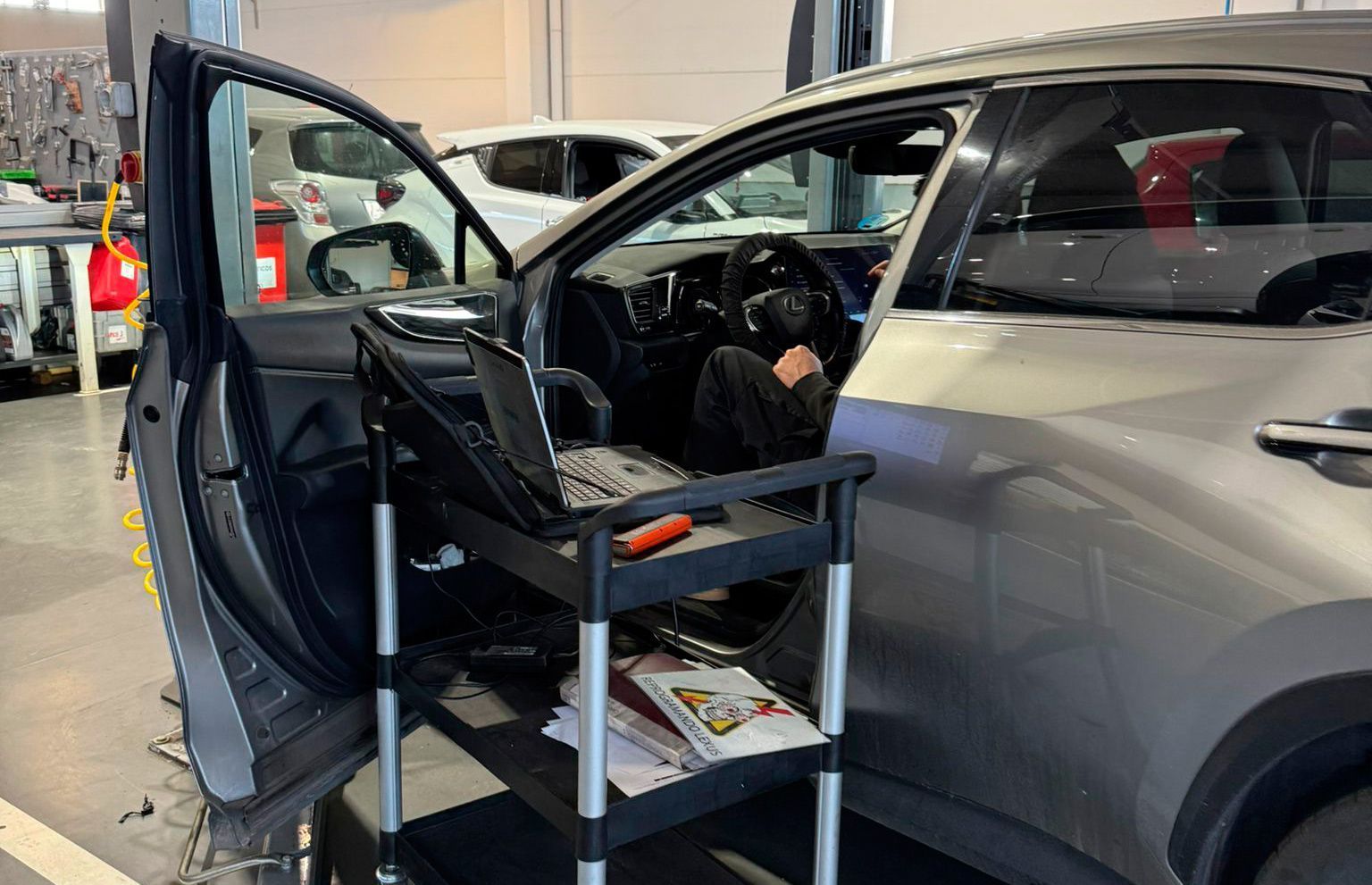 taller lexus granada
