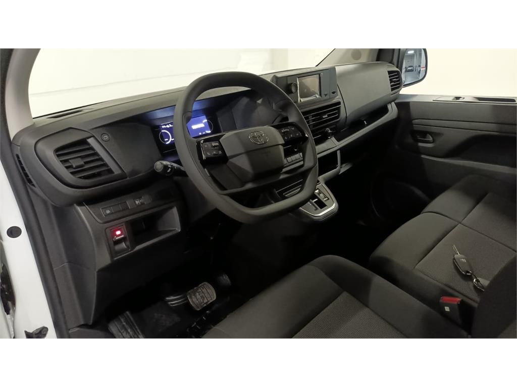 TOYOTA Proace EV