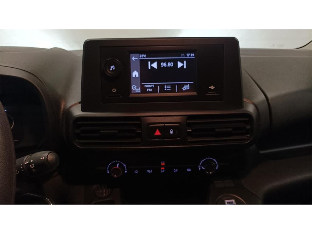 TOYOTA Proace City