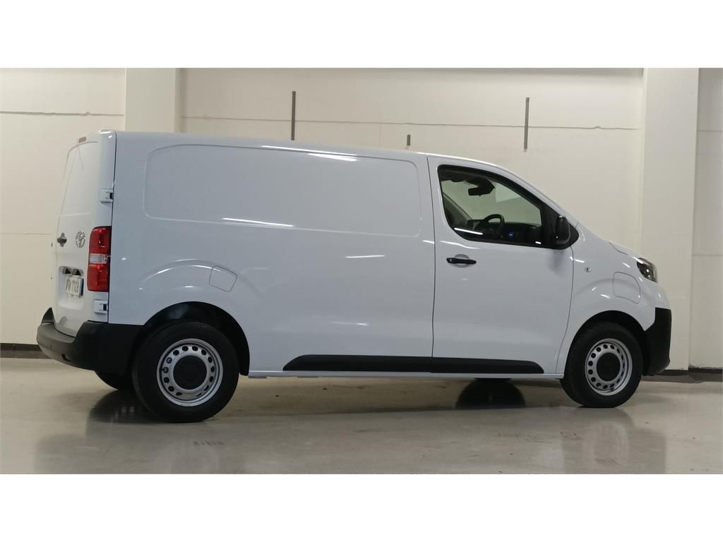 TOYOTA Proace EV