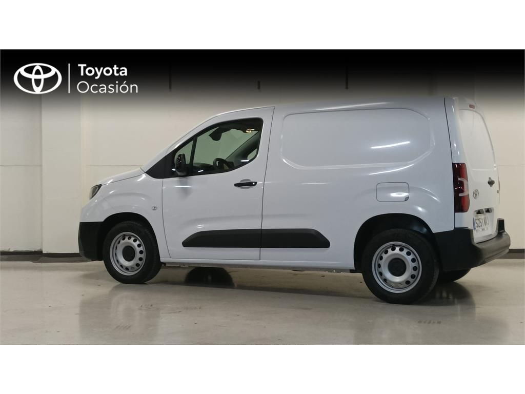 TOYOTA Proace City