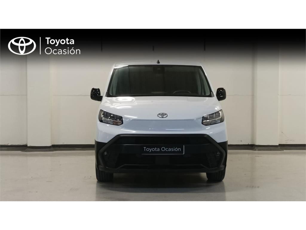 TOYOTA Proace City
