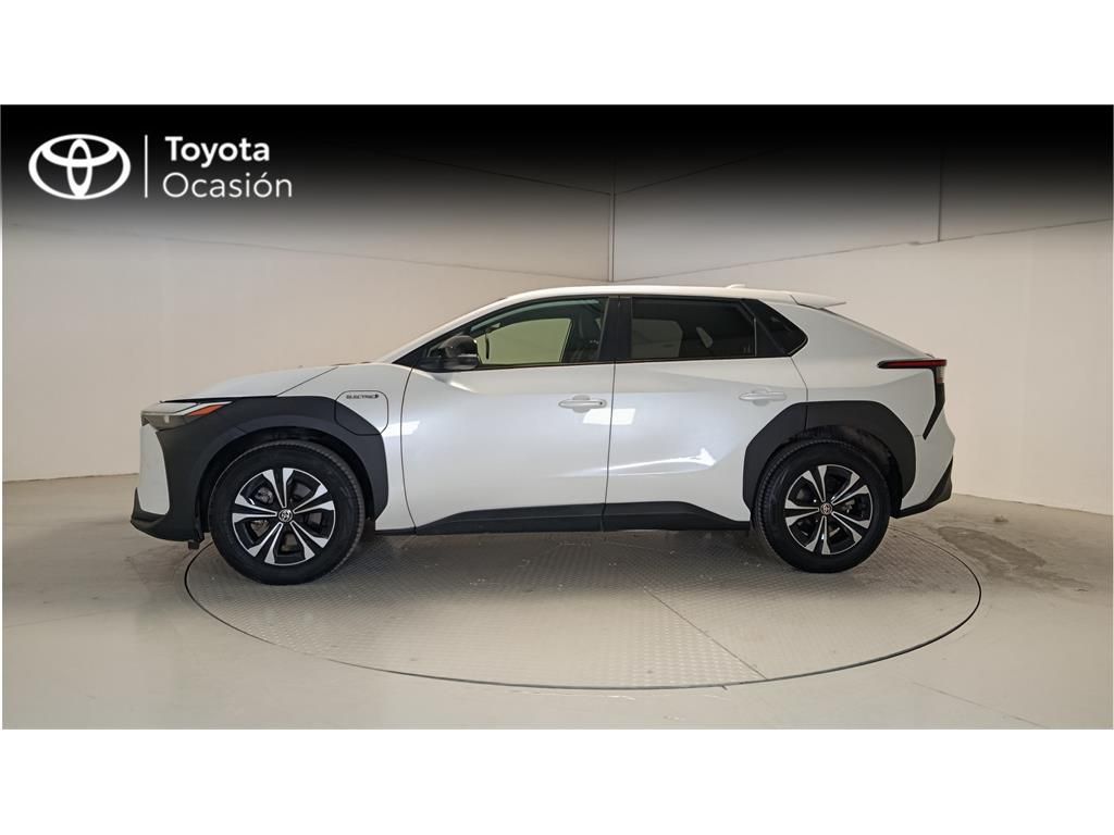 TOYOTA bZ4X