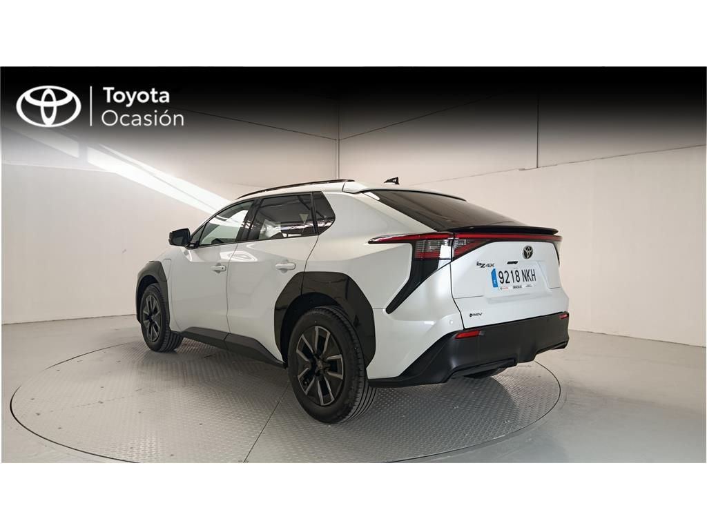 TOYOTA bZ4X