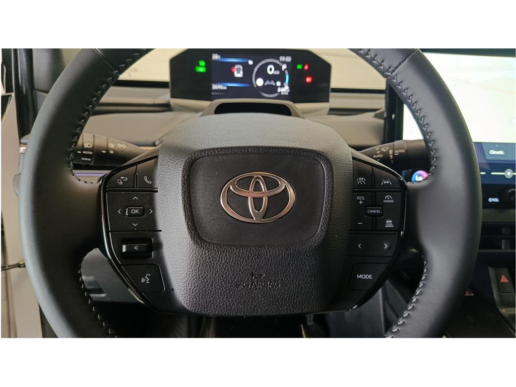 TOYOTA bZ4X