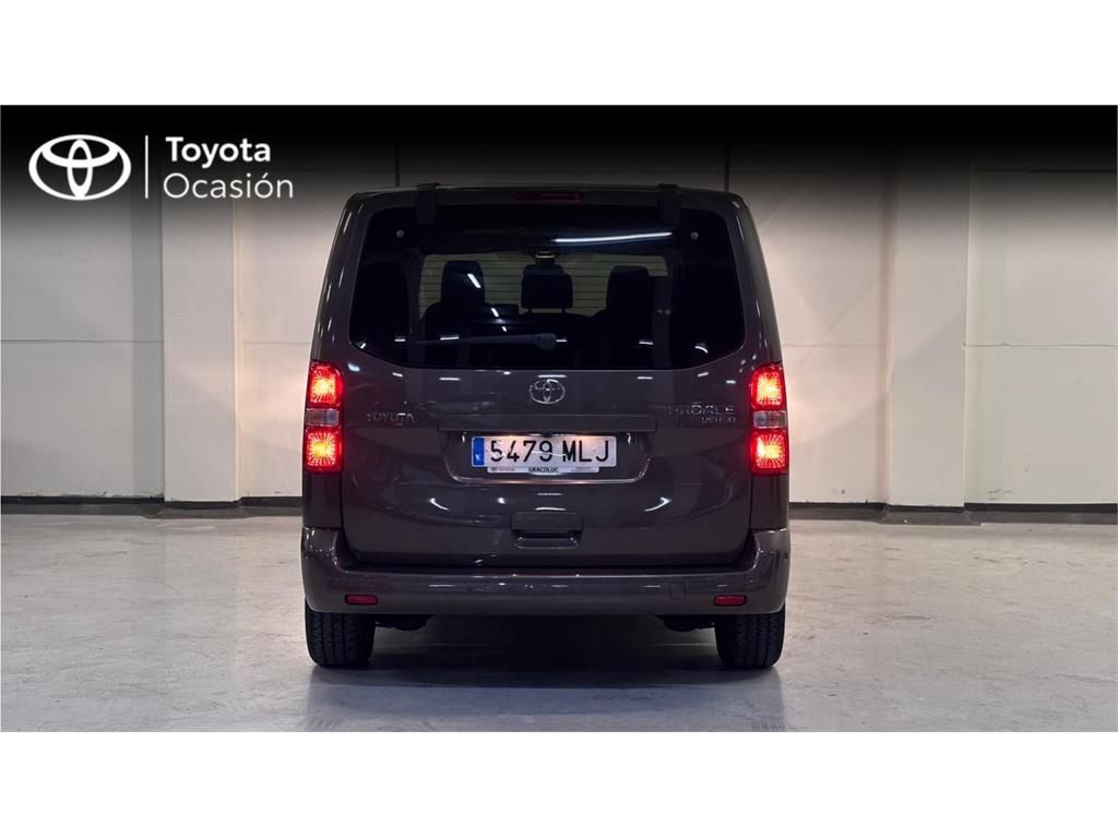 TOYOTA Proace Verso