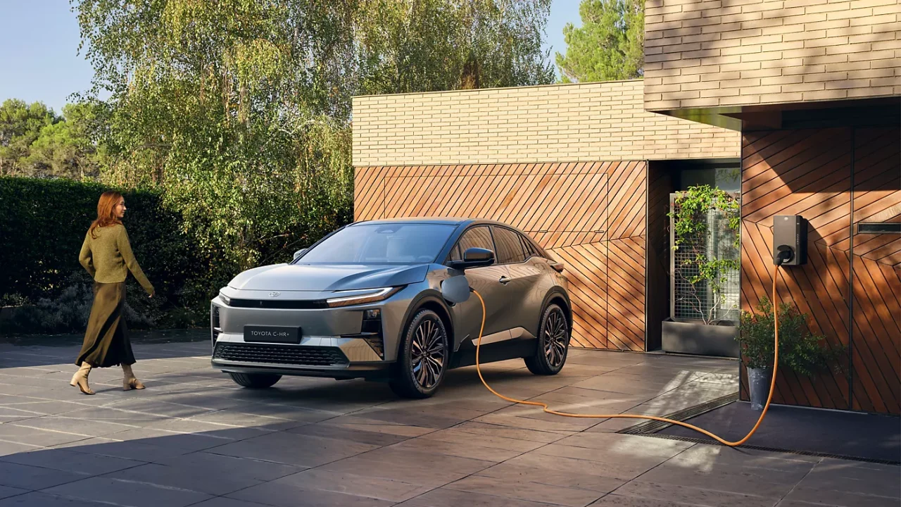 nuevo toyota ch-r plus electrico